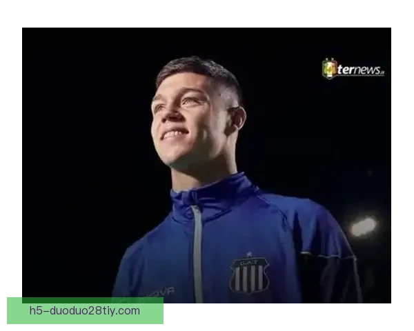 国米官宣帕拉西奥斯租借买断权