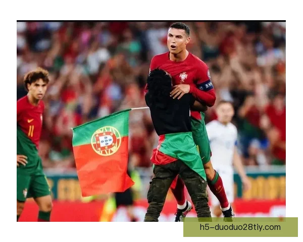 C罗收购阿尔梅里亚后粉丝激增跃升西甲第五