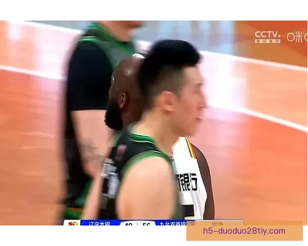 上半场失误严重比赛仅及格 上半场失误严重比赛仅及格